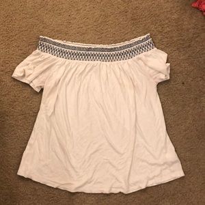 Women’s off the shoulder t-shirt